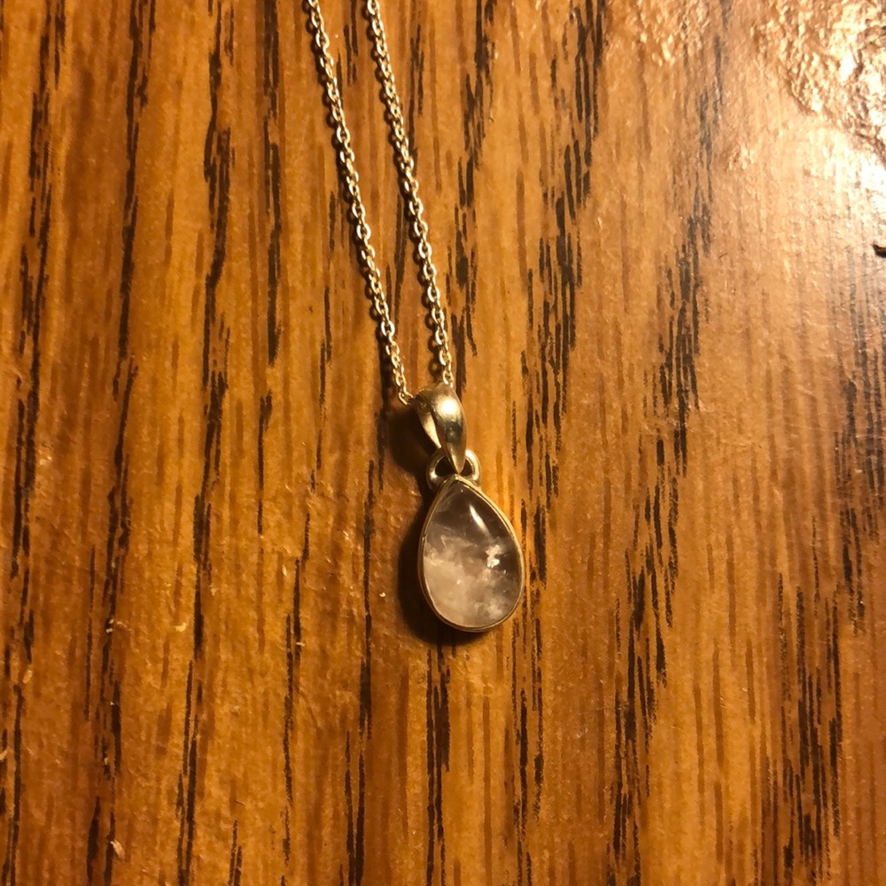 Beautiful dainty moonstone pendant necklace .925